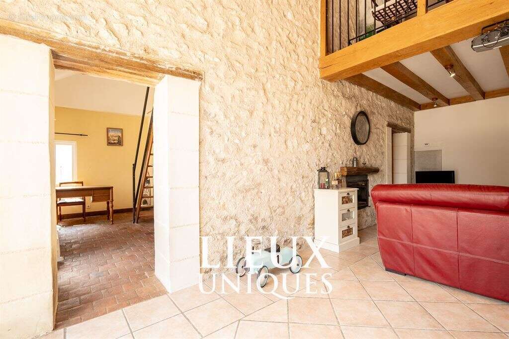 Maison à ATHEE-SUR-CHER