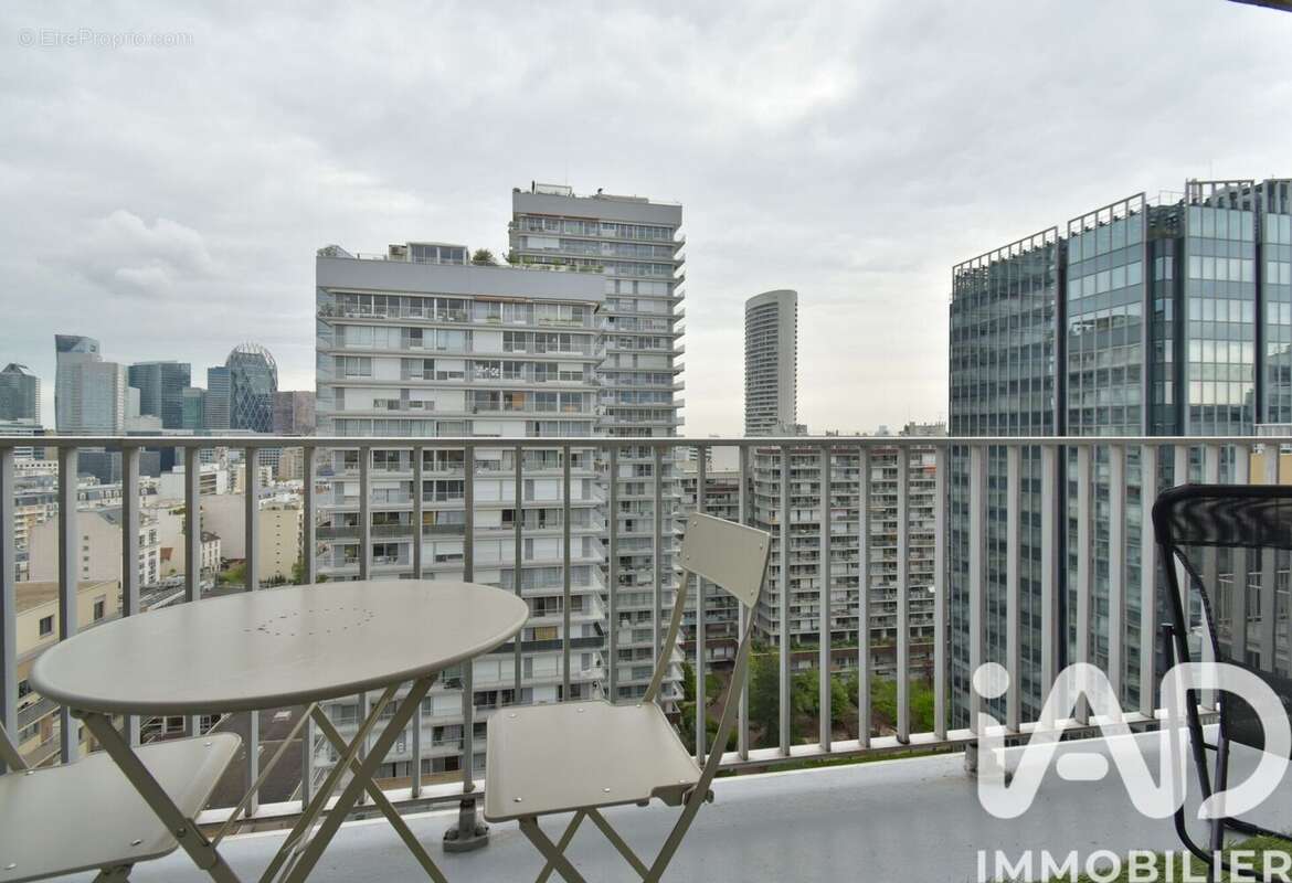 Photo 1 - Appartement à PUTEAUX