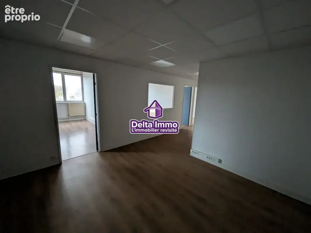 Commerce 122 m² à vendre à Herouville-Saint-Clair (14200) - photo 3