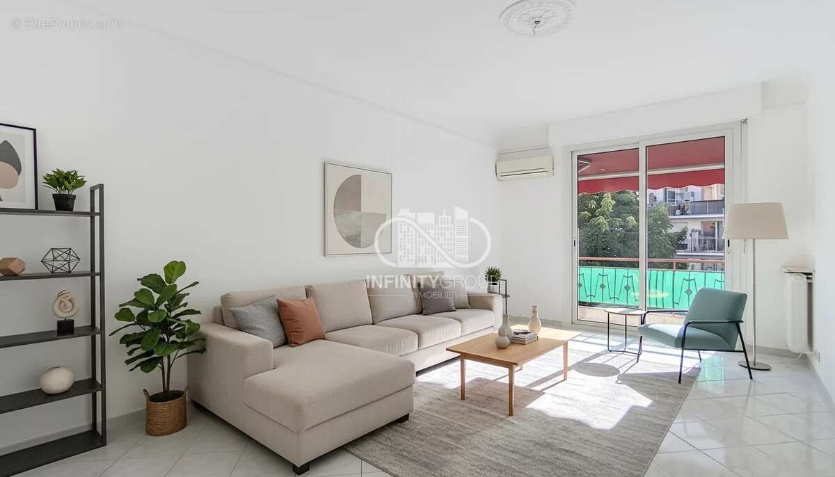 Appartement à NICE