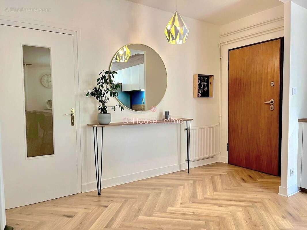 Appartement 101 m² à Chalon-Sur-Saone  - photo 2