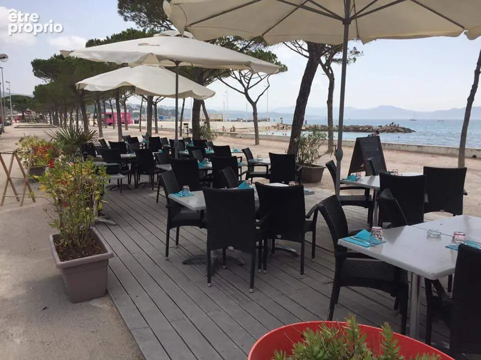 restaurant de plage ouvert a La Ciotat - photo 2