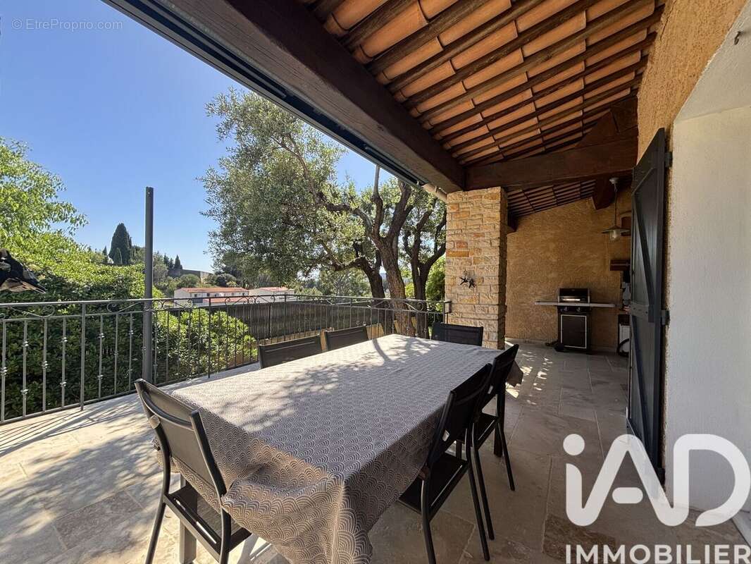 Photo 3 - Maison à CEYRESTE