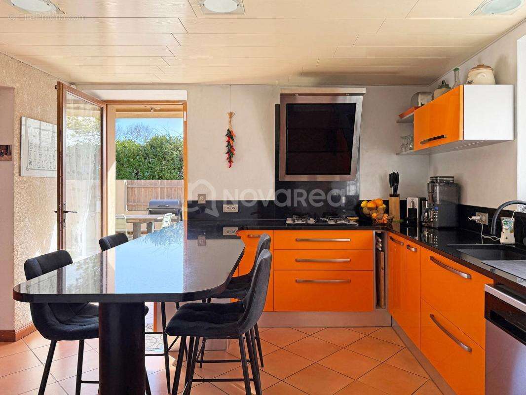 Propriété 7 pièces - photo 7