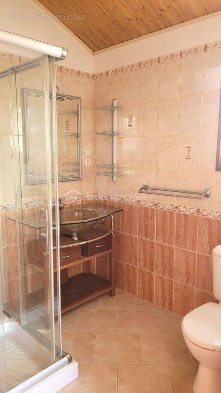 Villedaigne - villa r+1 de 160 m² - 4 faces - type 6 - 3 chambres - garage - piscine - parcelle de 970 m² - photo 12