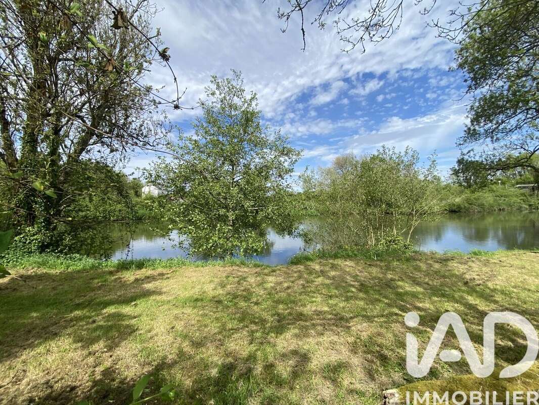 Photo 9 - Maison à LE POIRE-SUR-VELLUIRE