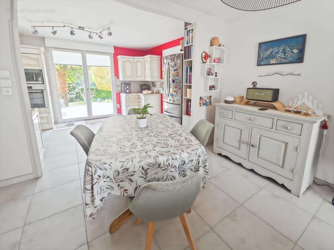 Maison à CHECY