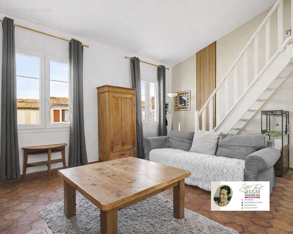 Appartement à GRIMAUD