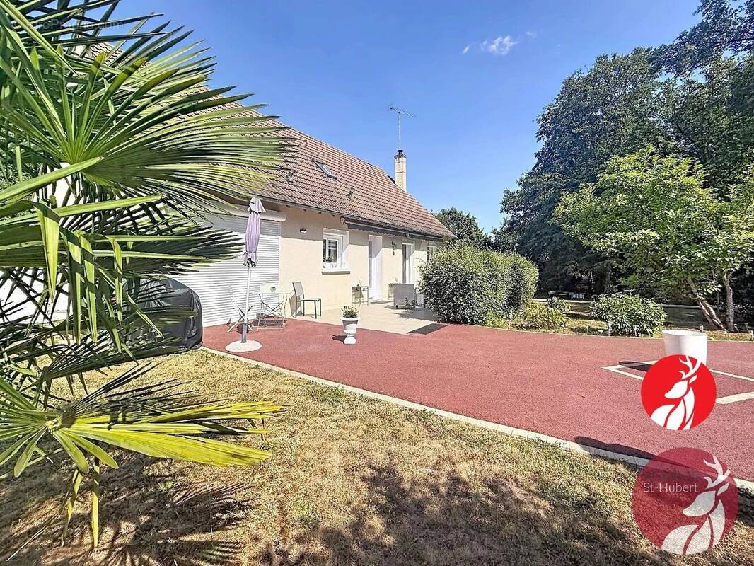 Maison à AUVILLIERS-EN-GATINAIS