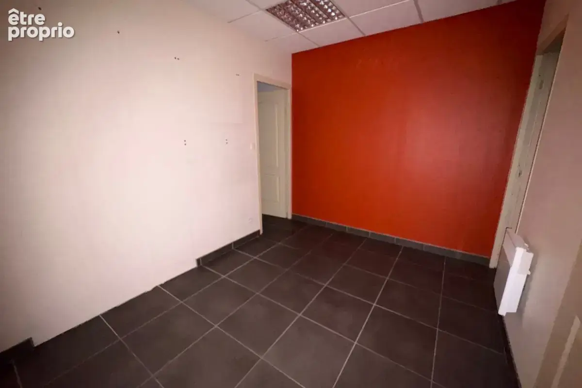 A LOUER - local d'activité de 79m² à St Avertin - photo 6