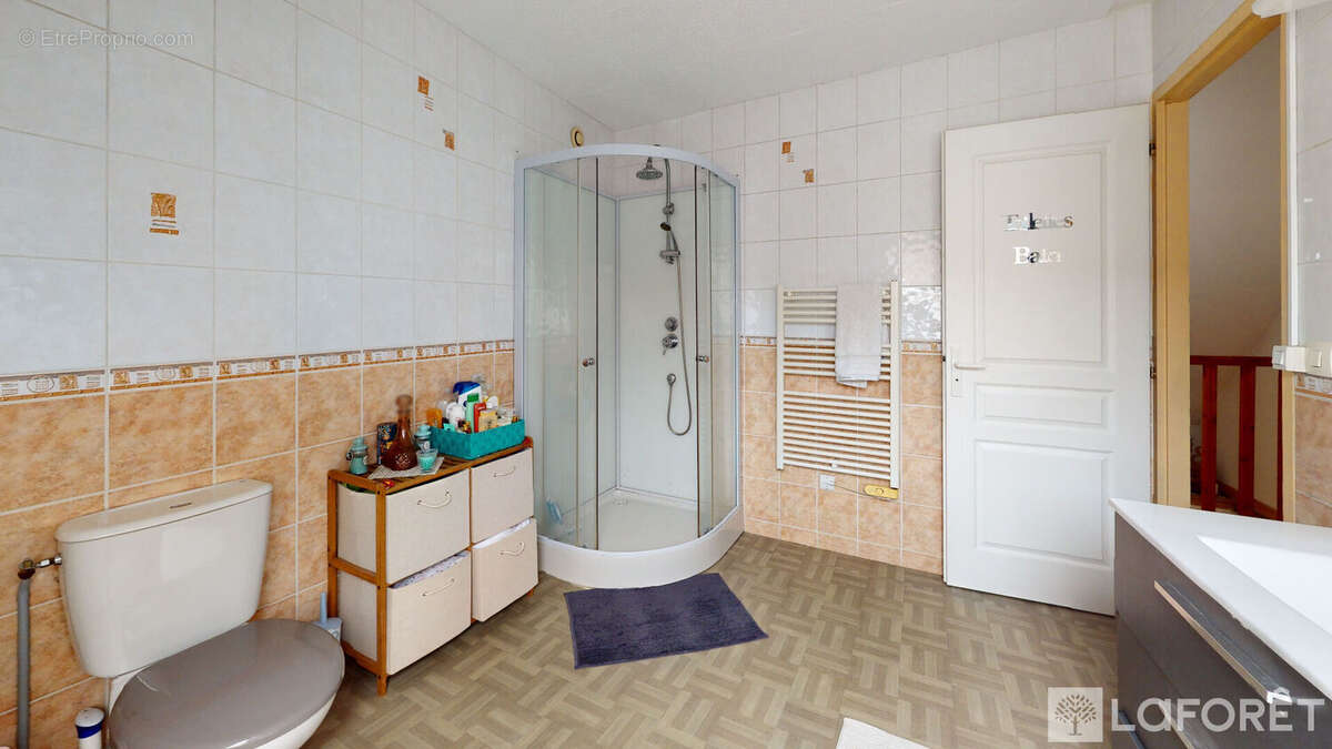 Maison à ROMILLY-SUR-SEINE