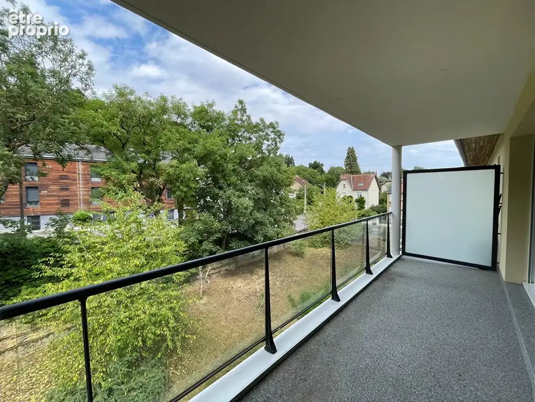 Appartement à LE BAN-SAINT-MARTIN