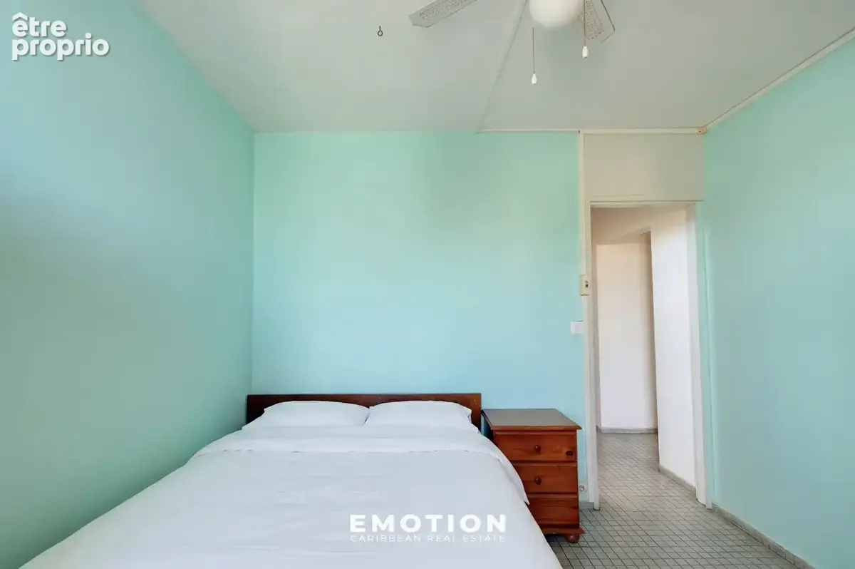 Appartement T4 86 m2 Pointe-à-Pitre   Nouveau mandat exclusif - photo 4