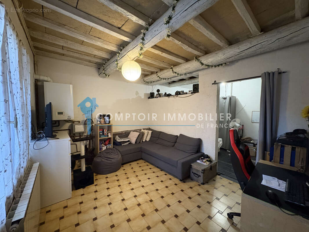 Maison à VERGEZE