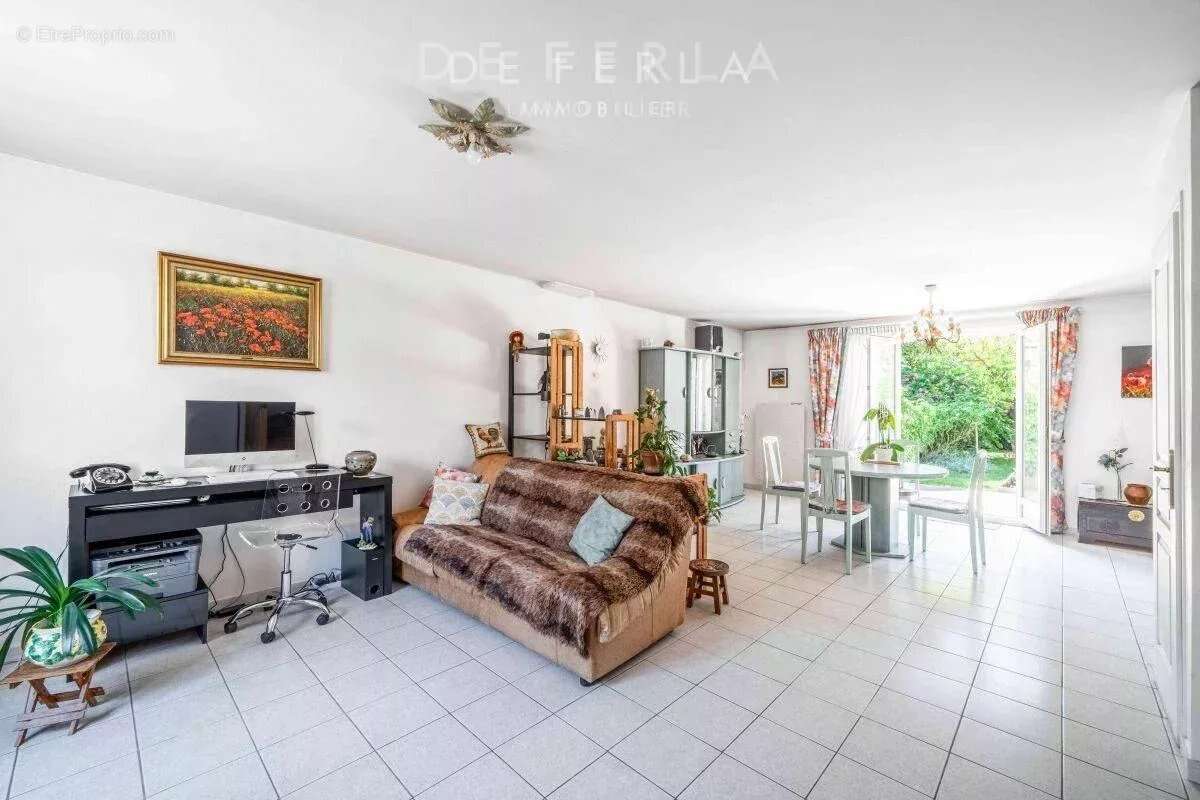 Maison à VITRY-SUR-SEINE