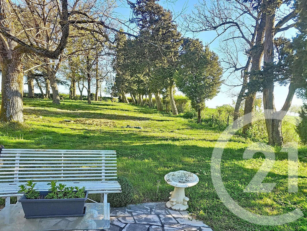 Maison 79 m² à Vaux  - photo 4