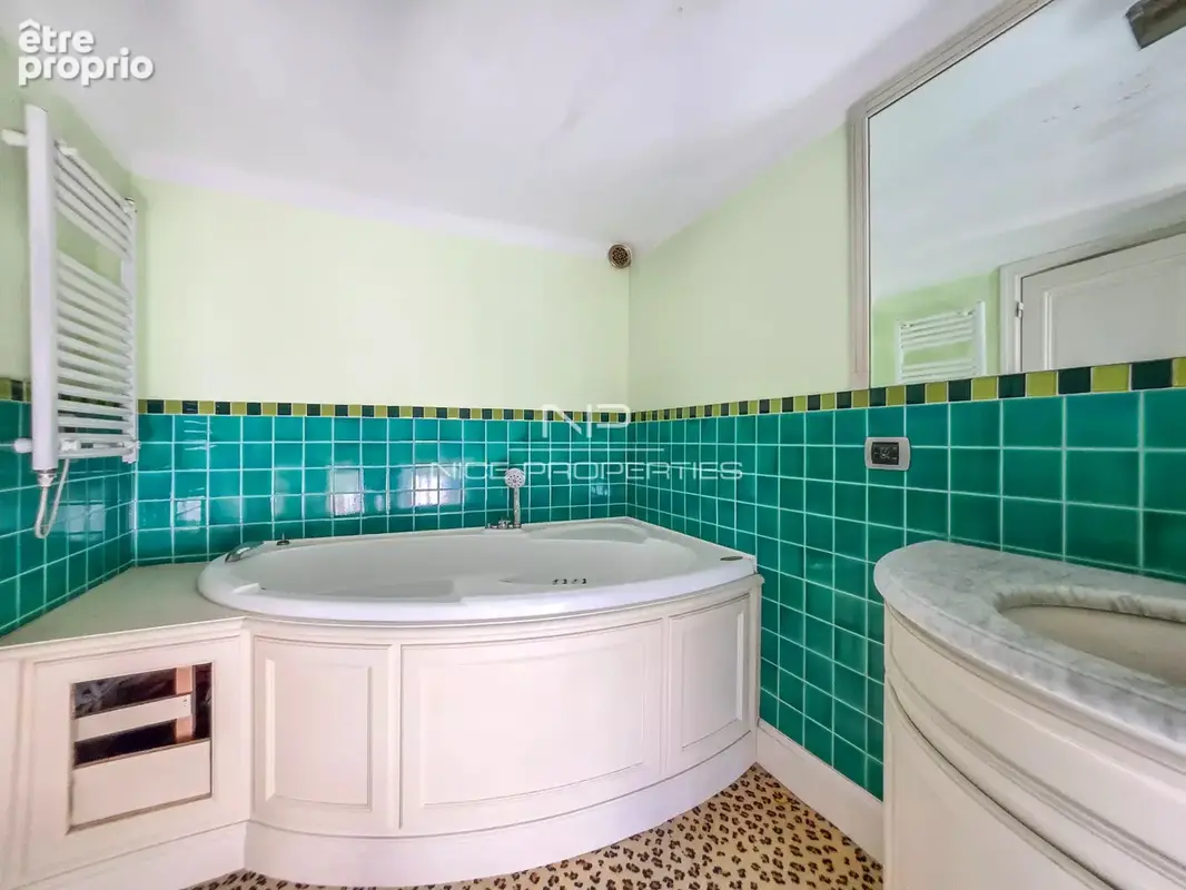 Beausoleil / riviera palace : bien d'exception avec 4 appartements vue mer garage et cave - photo 21