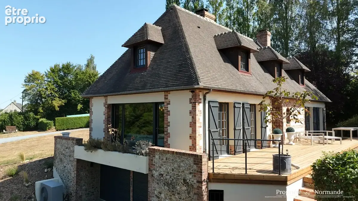 Maison 240 m² à Pont-L'eveque  - photo 2