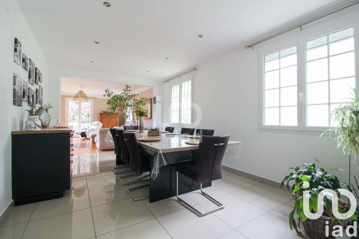 Photo 2 - Maison à COUPIAC