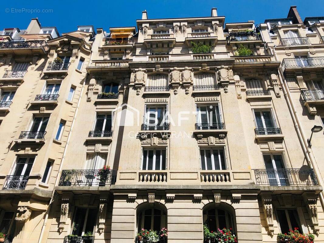 Photo 1 - Appartement à PARIS-7E
