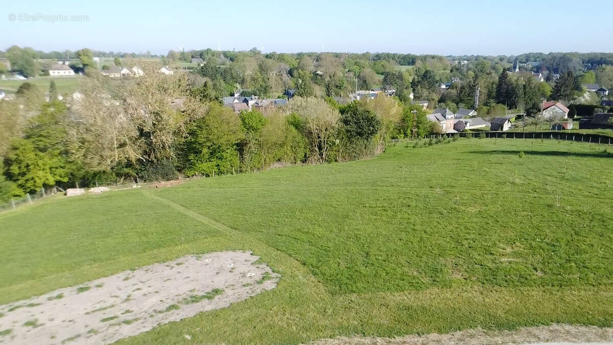 Maison à MONTREUIL-L'ARGILLE