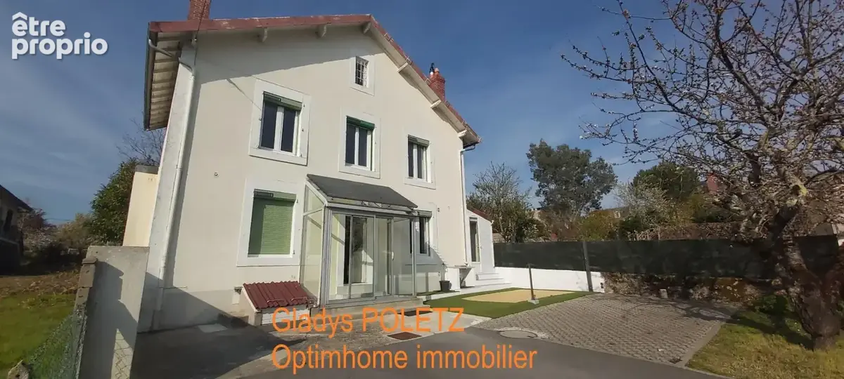 Maison à SAINT-JUNIEN