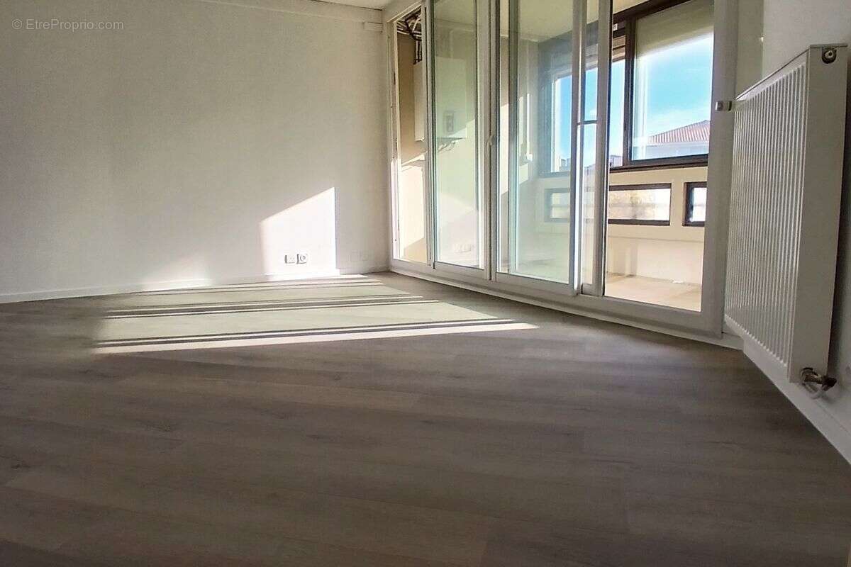 Appartement à MARSEILLE-9E