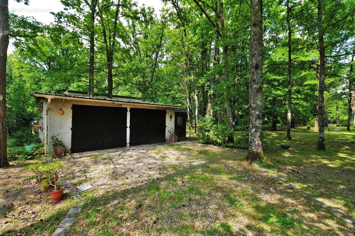 Maison à VARENNES-CHANGY