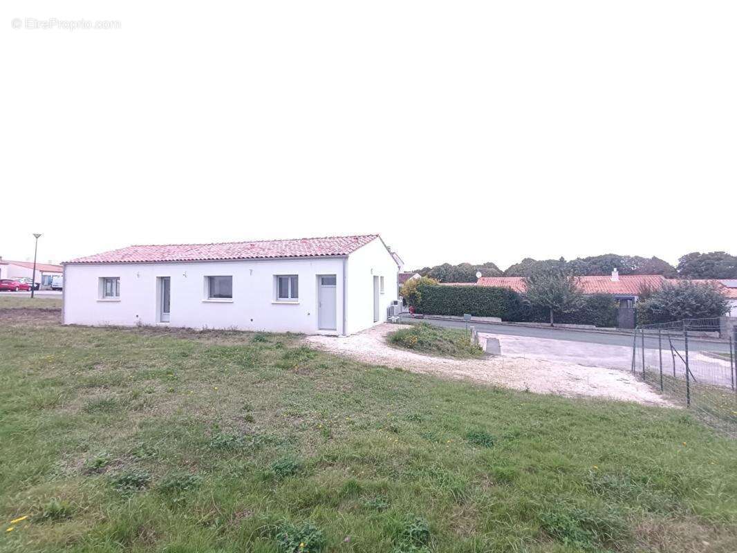 Maison à MESCHERS-SUR-GIRONDE