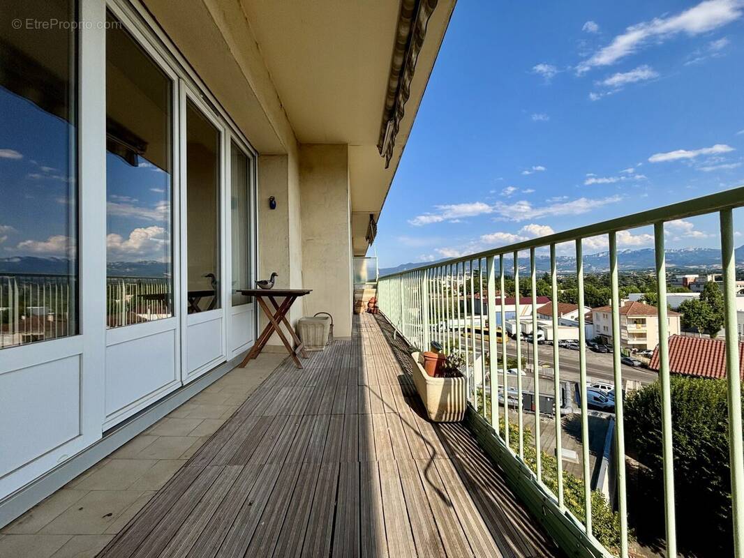 Appartement à ROMANS-SUR-ISERE
