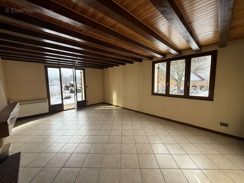 Maison à LONGCHAUMOIS