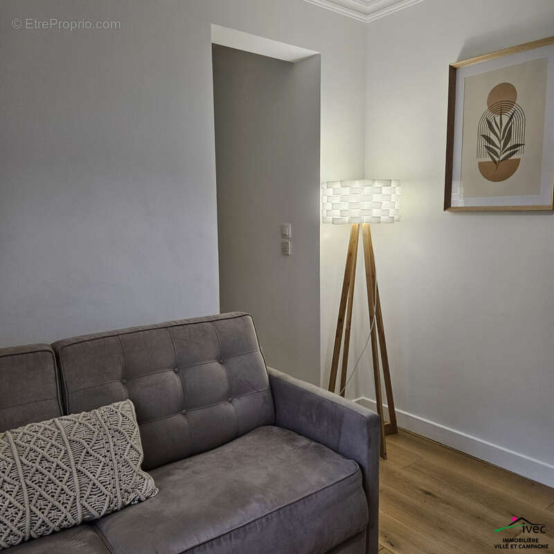 Appartement à VILLENEUVE-LOUBET