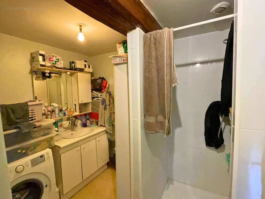 Appartement à CHATEAUBERNARD