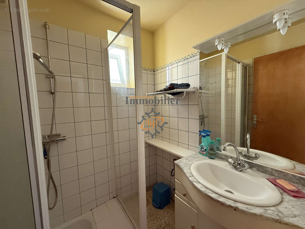 Vente maison avec terrasse, garage et terrain Viala du Tarn - photo 12