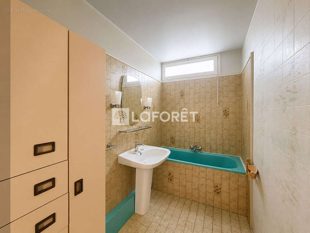 Appartement Rillieux La Pape 5 pièce(s) 111 m2 - photo 10