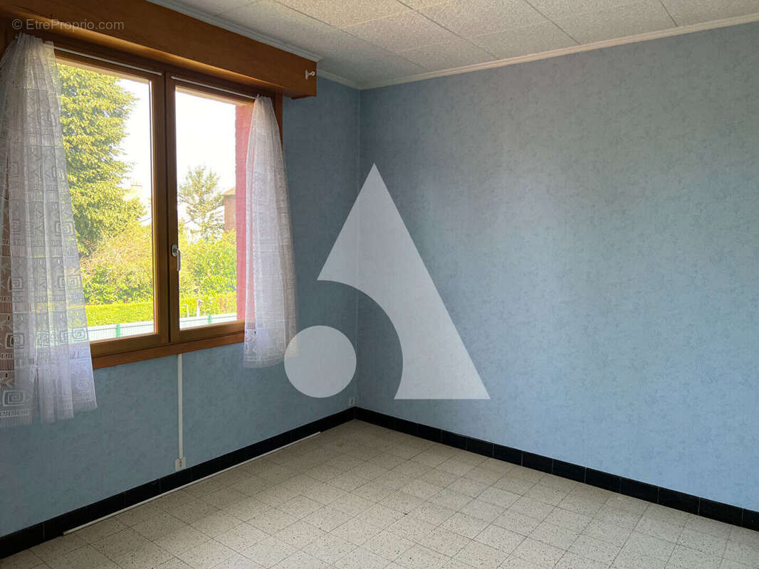 Maison à SAINT-AMAND-LES-EAUX