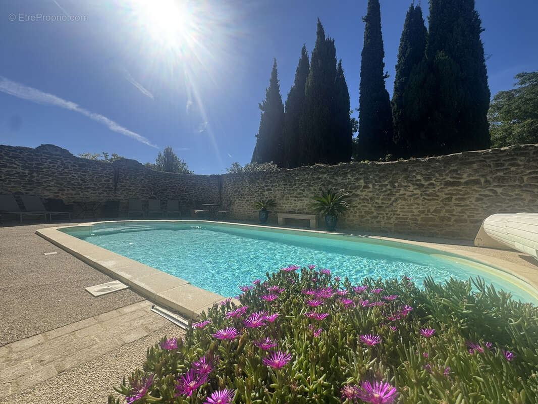 Maison à GRIGNAN