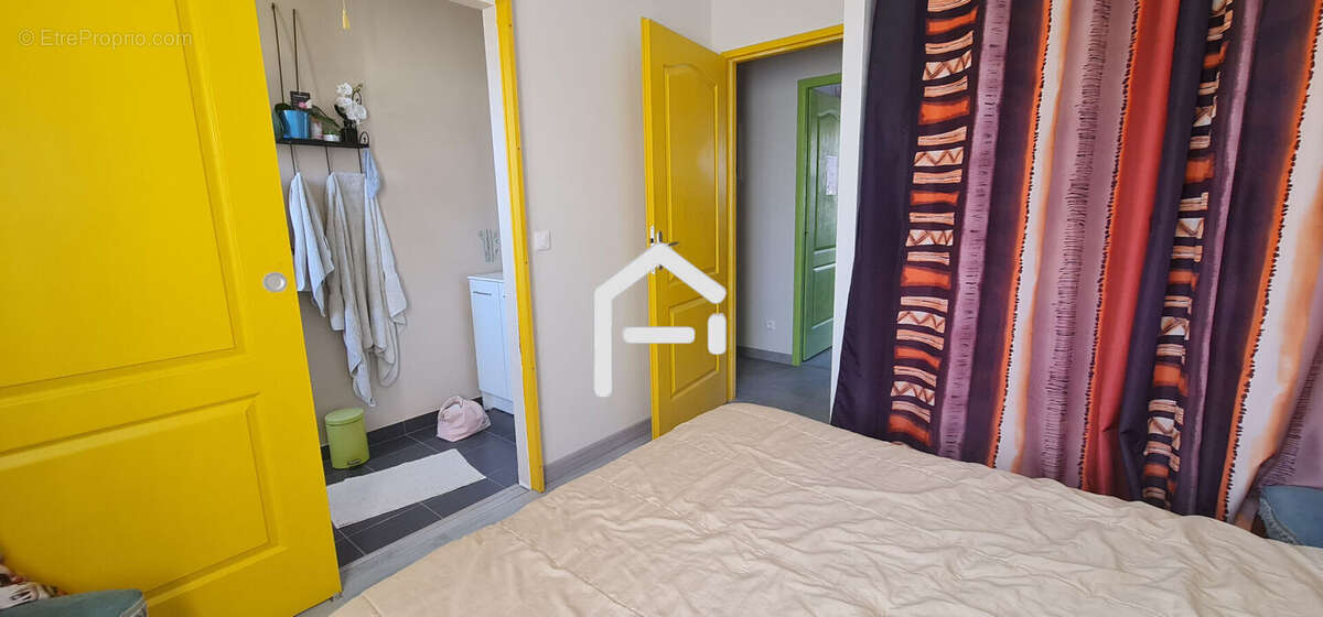 Maison à SAINT-GERMAIN-LES-BELLES