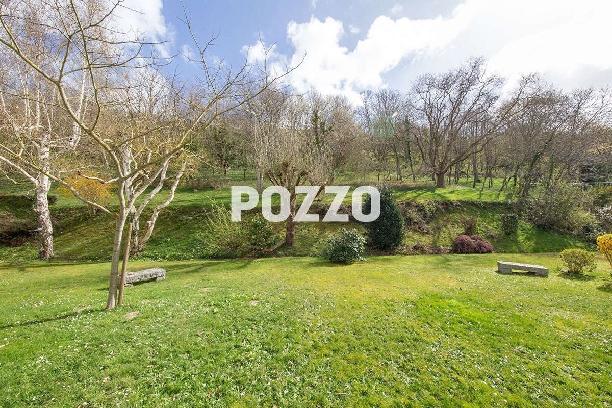 Appartement à JULLOUVILLE