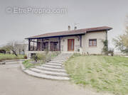 Maison à VIELMUR-SUR-AGOUT