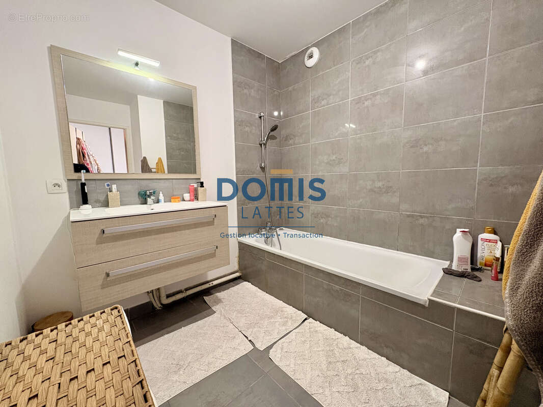 Appartement à VILLENEUVE-LES-MAGUELONE