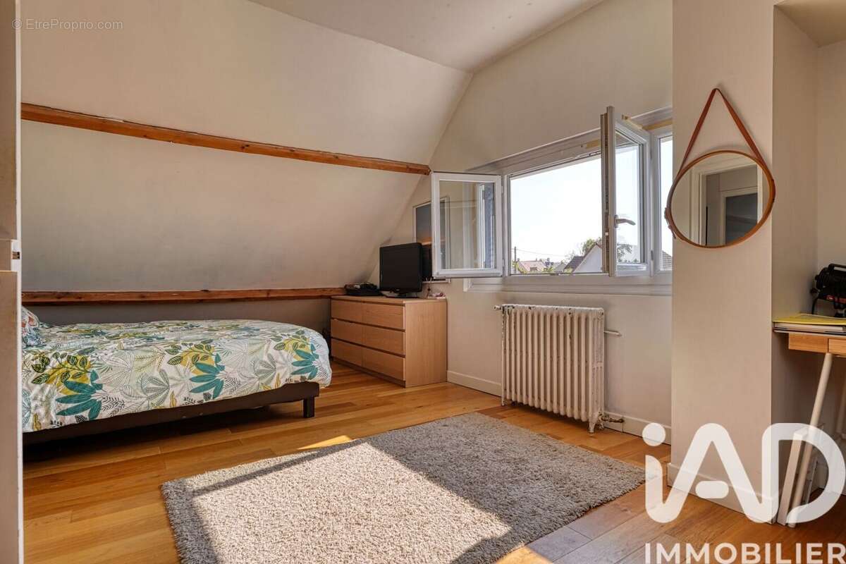 Photo 8 - Maison à TRIEL-SUR-SEINE