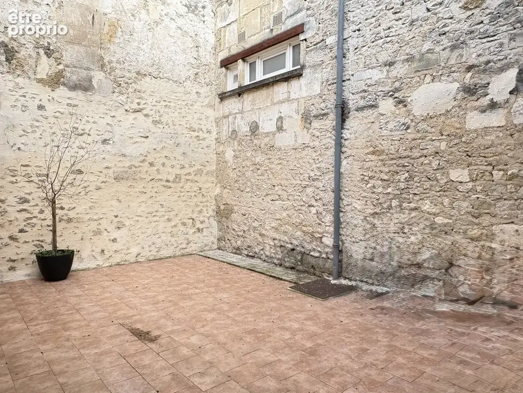 Cognac, quartier Saint-Jacques. Une maison de ville familiale avec patio - terrasse ! - photo 13