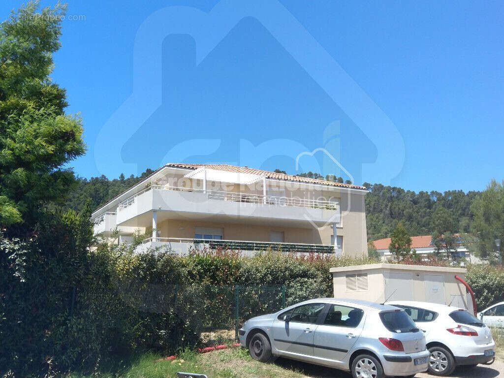 Appartement à LE LUC