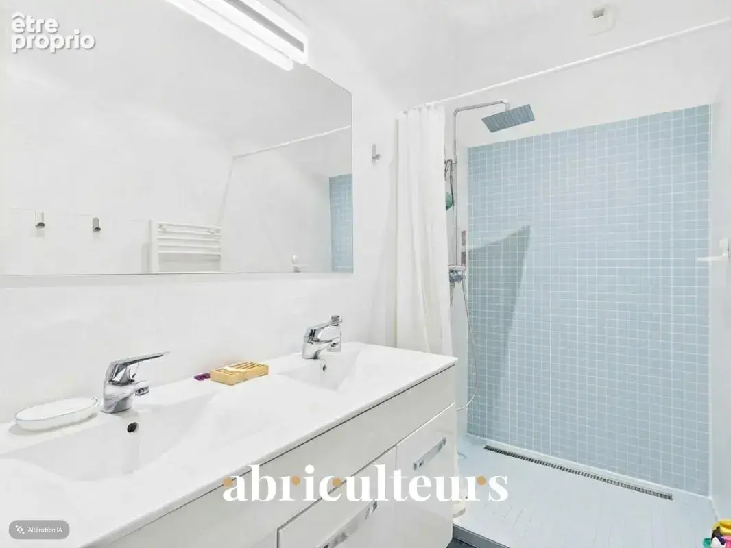 Appartement traversant lumineux en vente à Monplaisir - photo 8