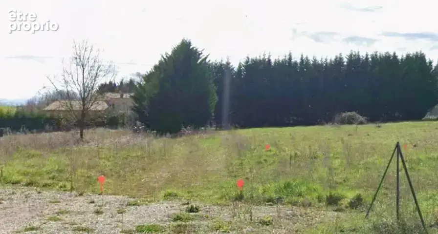 Photo Terrain à Labastide-Clermont au prix de 60 000€