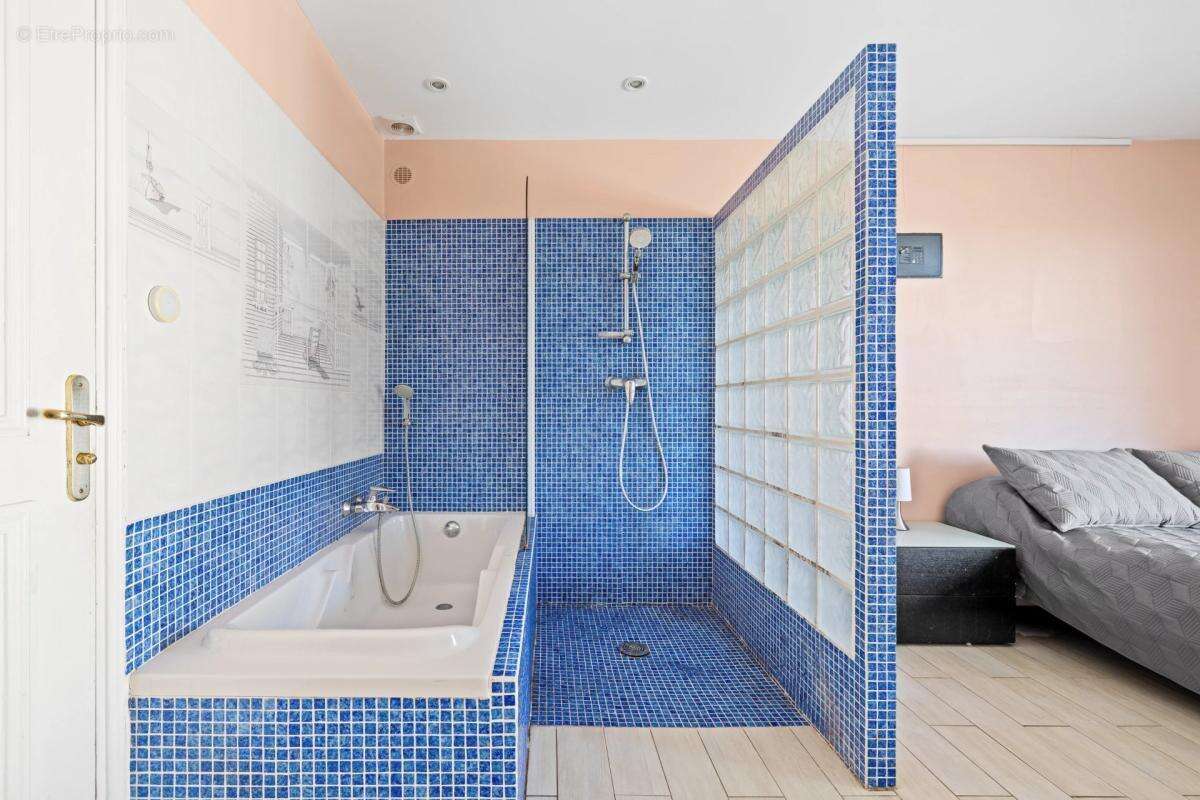 Maison à VENCE