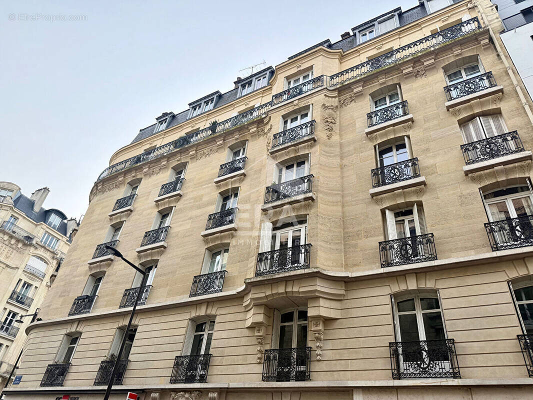 Appartement à BOULOGNE-BILLANCOURT