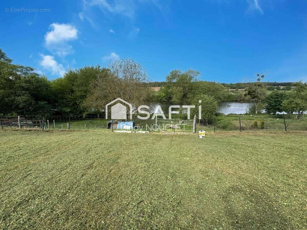 Photo 3 - Maison à AVOISE