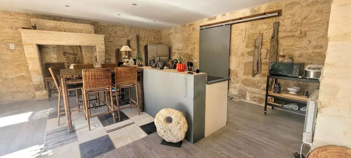Maison à TAURIAC